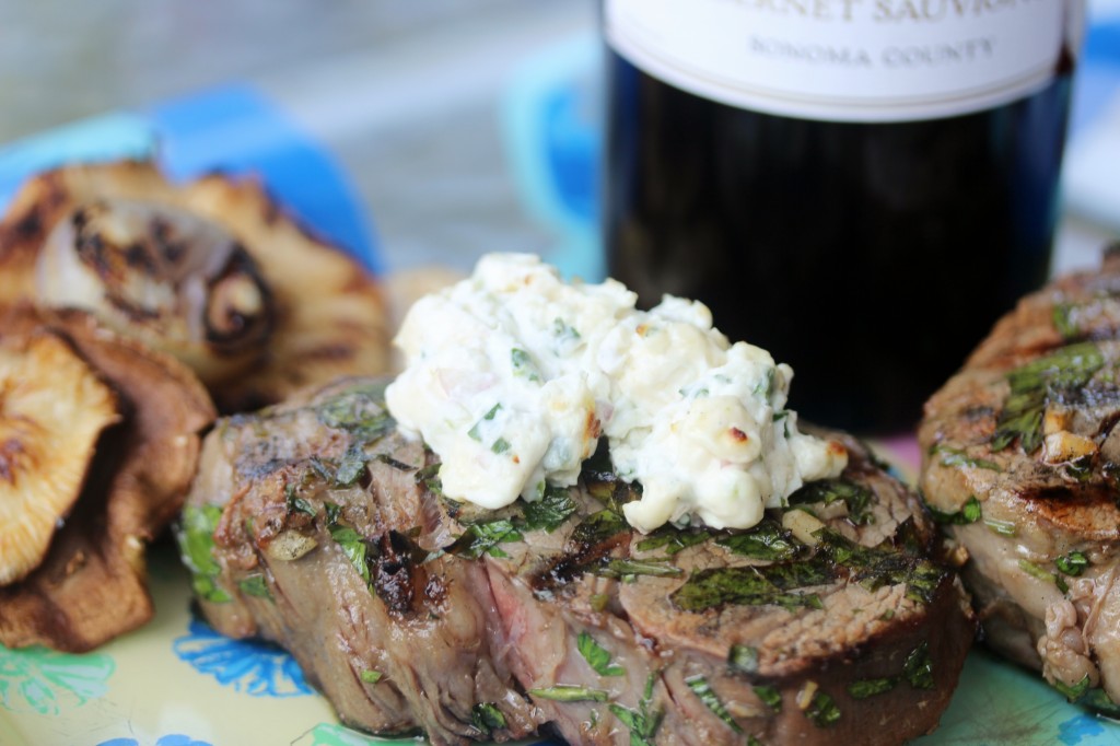 Grilled steaks with blue cheese